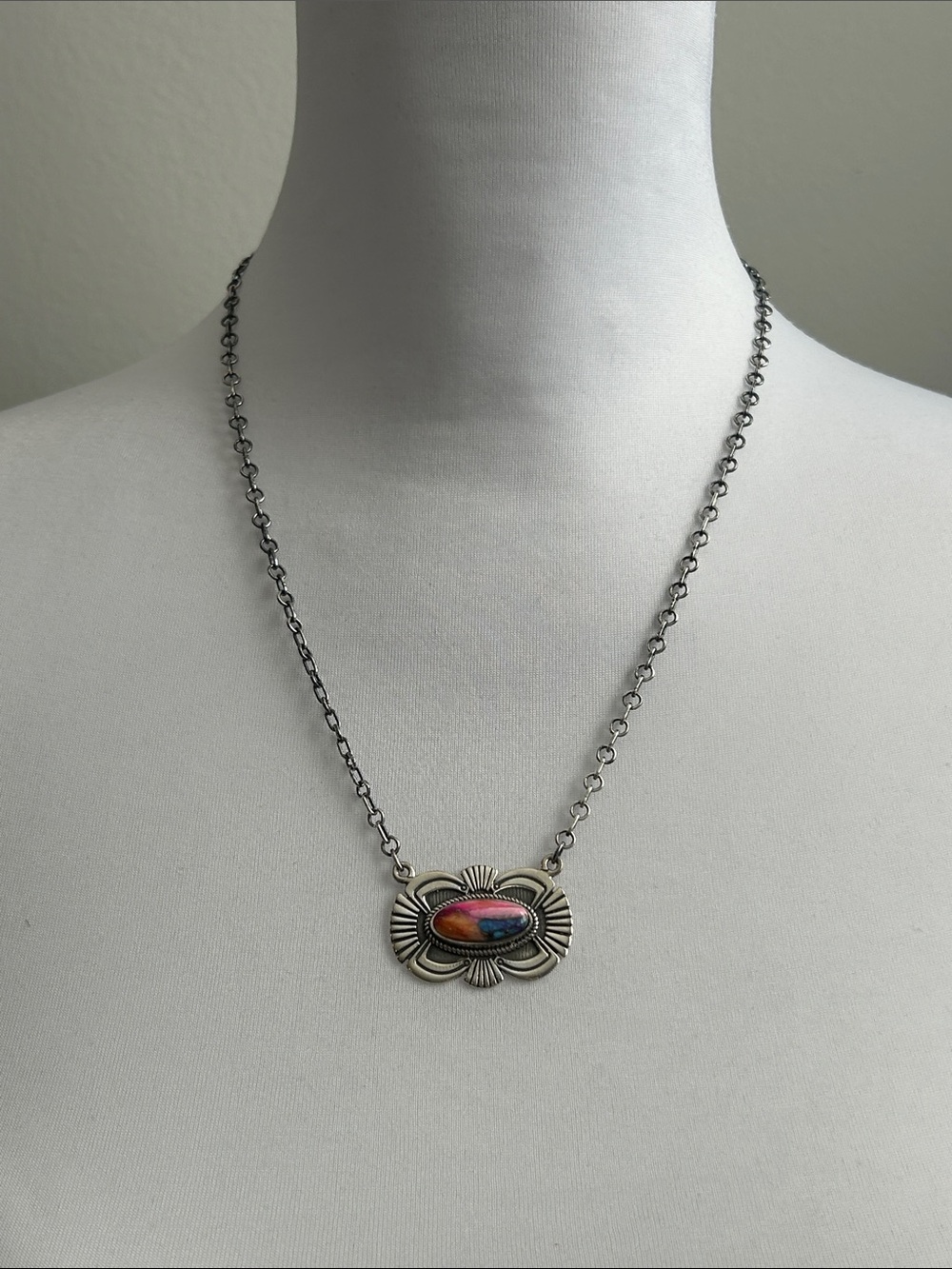 Southwestern 925 Sterling Silver Pink Dahlia Turquoise Necklace 20"